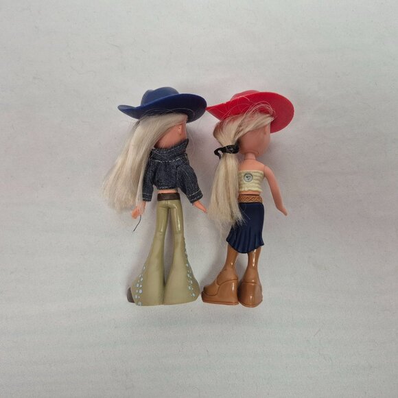 Bratz Cowgirlz McDonalds 5" Doll (Lot of 2) Cowgirl 2003 VTG EXCELLENT CONDITION - Picture 2 of 3